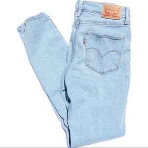 Levi’s | High Rise Skinny Light Denim